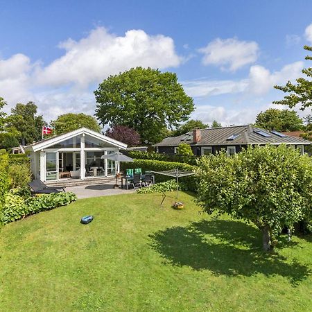 2 Bedroom Nice Home In Kerteminde Exterior photo
